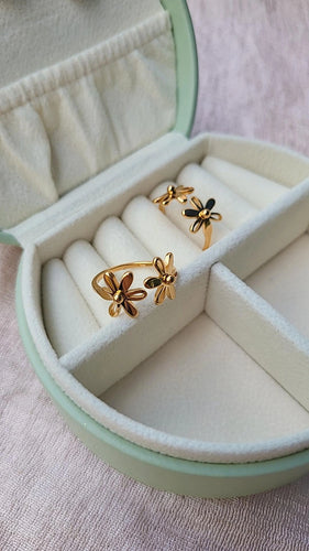 Flower rings